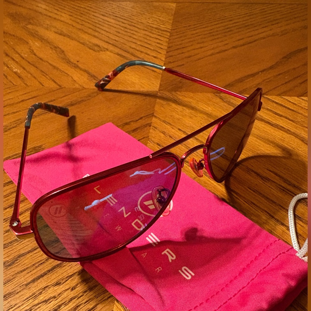 Blenders eyewear Pink Aviator weekend flyer Sunglasses
